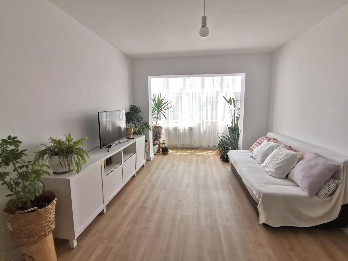Apartamentul Cu Plante Etaj 4 Mangalia Exterior photo